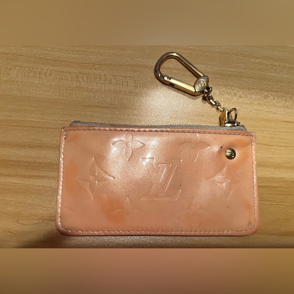 Louis Vuitton Key Cles Pochette Keychain Change Monogram Vernis Coin Pouch LV